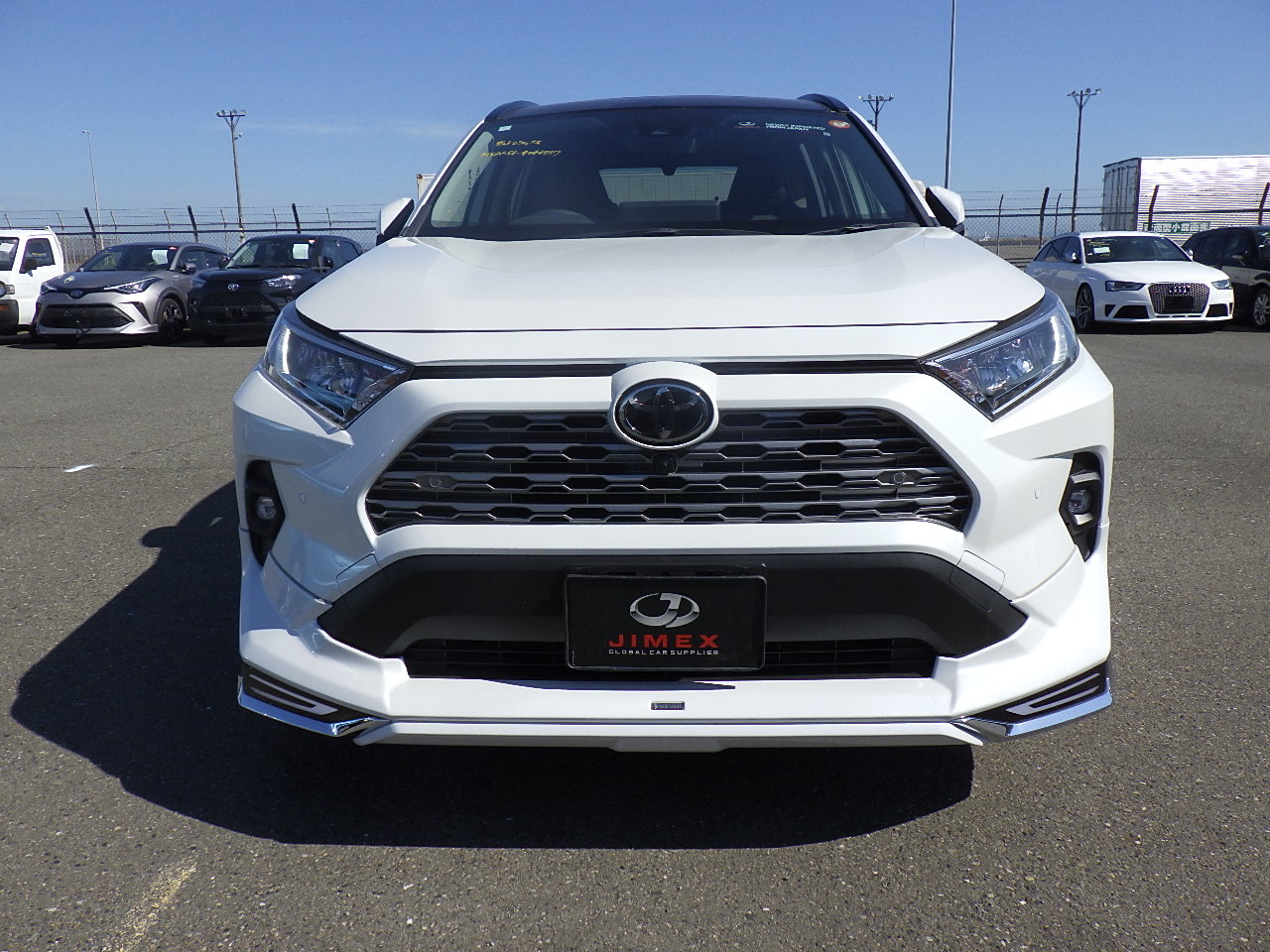 2_185828_175332021368818b15b08d8