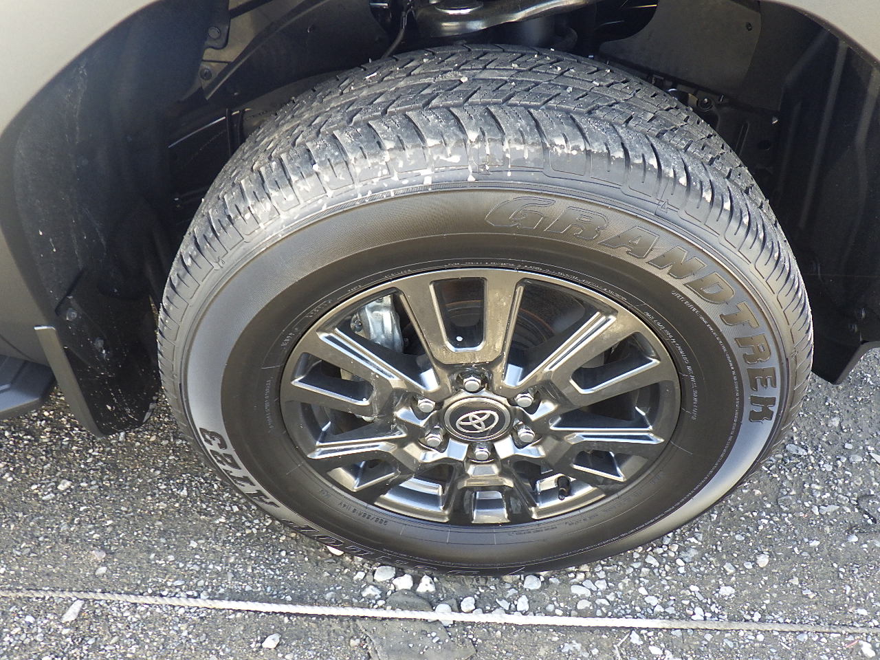 25_188110_176092354068f58f94c26d6