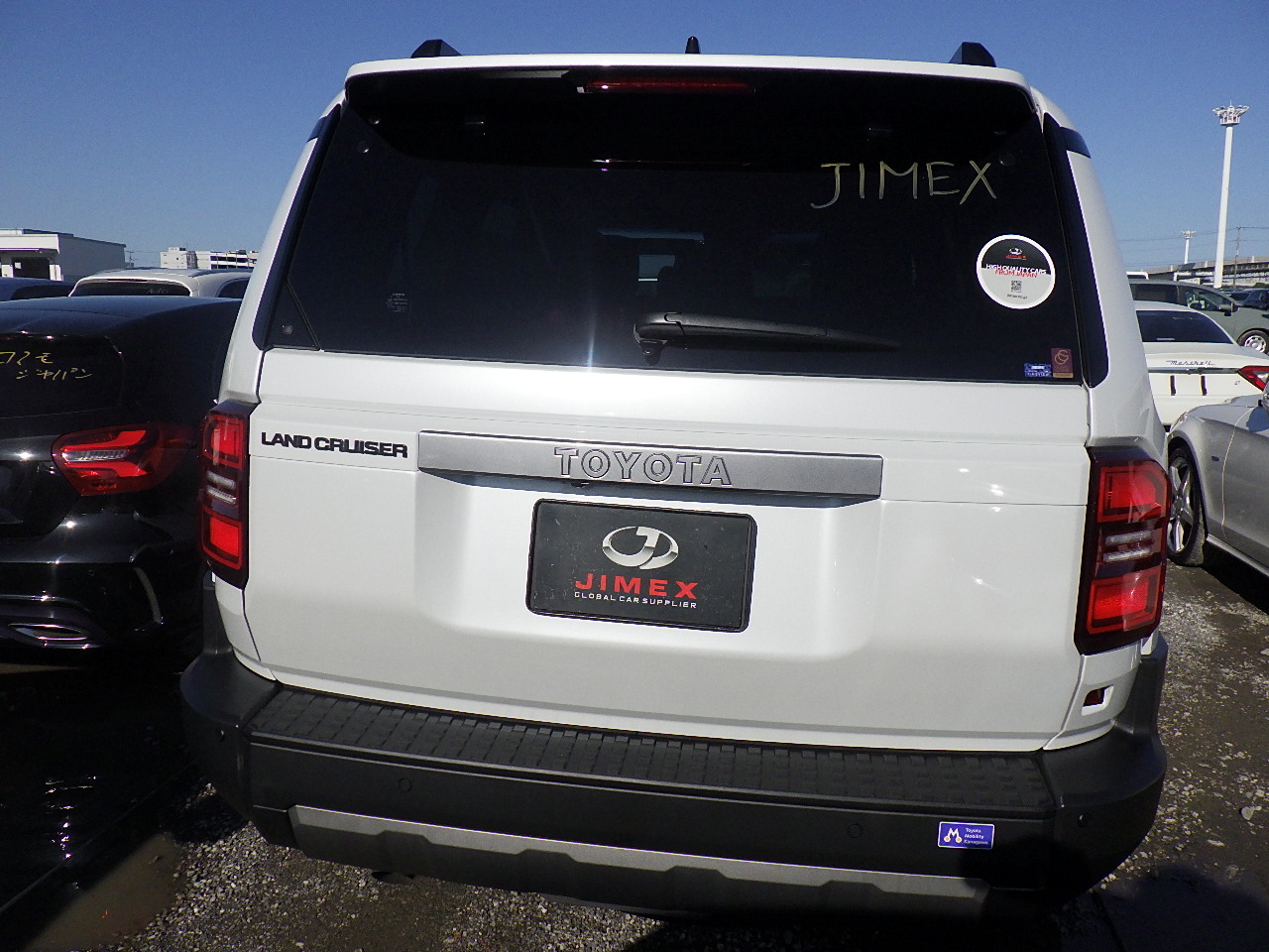 5_188110_176092351668f58f7c67700