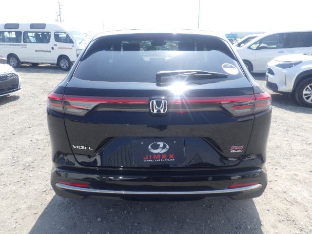 11_192235_177457496269c5dd7243a90