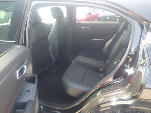 25_192235_177457498069c5dd84a3e3d